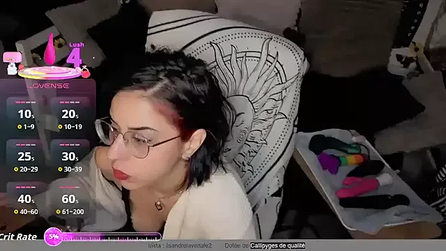 Freechat LisandreLaVenale on StripChat