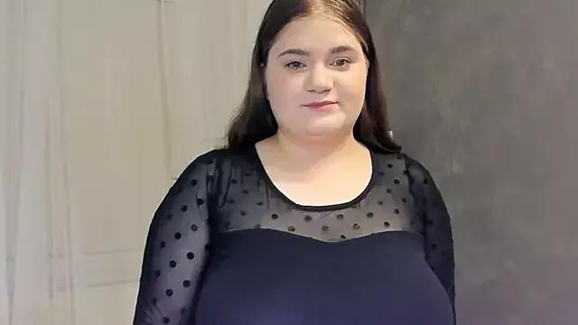 LissaBigTitts from StripChat