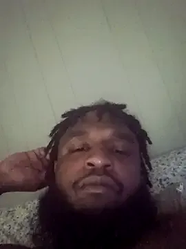 Freechat Longthickdick33 on StripChat