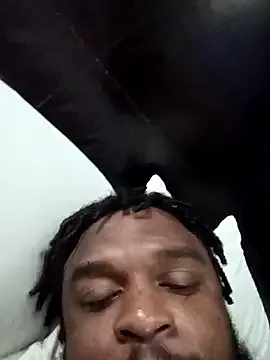 Freechat Longthickdick33 on StripChat