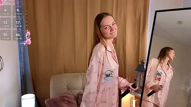 Freechat LouisaChaobal on StripChat