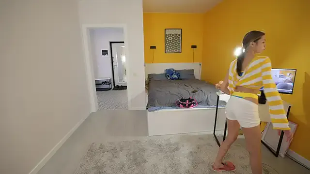 Freechat lovekissmes on StripChat