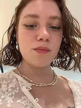 Naked Room lucy-joy 
