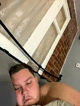 StripChat Lukeyboy027 is Freechat Lukeyboy027 — Tip 200tks and get free vid