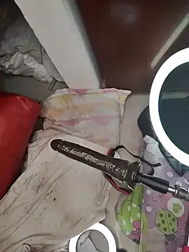 Freechat lunitasexy on StripChat