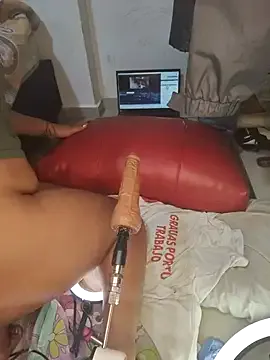 Freechat lunitasexy on StripChat