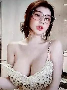 Naked Room Lusi_show 