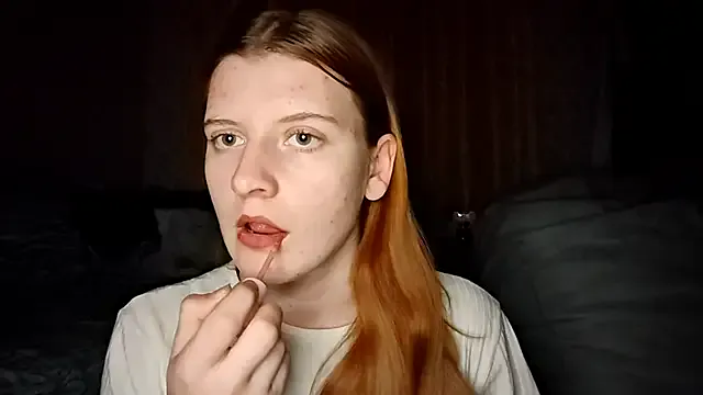 Freechat LynteriLain on StripChat