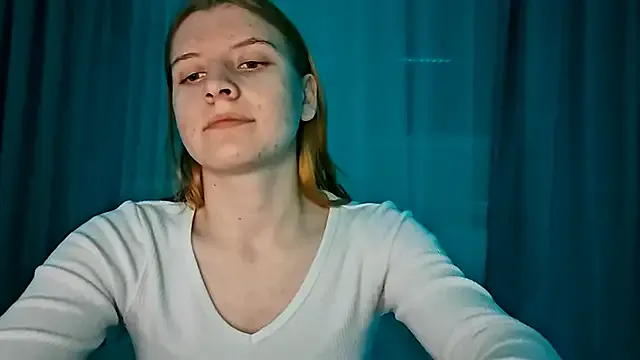 Freechat LynteriLain on StripChat