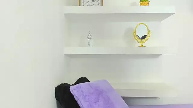 MacarenaSmith from StripChat