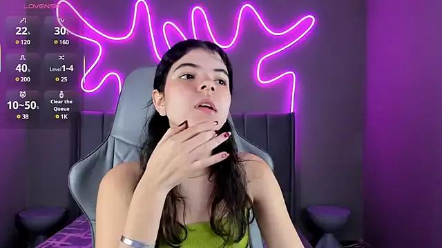 Maddy_bennet from StripChat