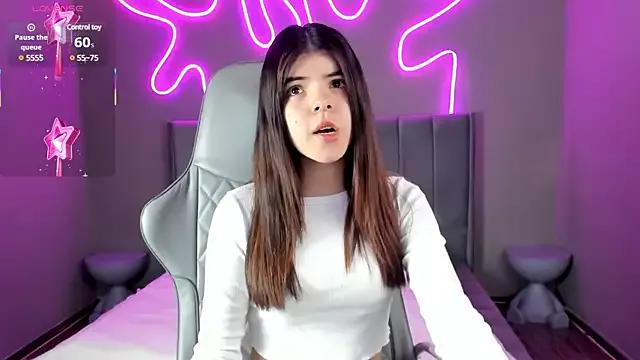 Maddy_bennet from StripChat