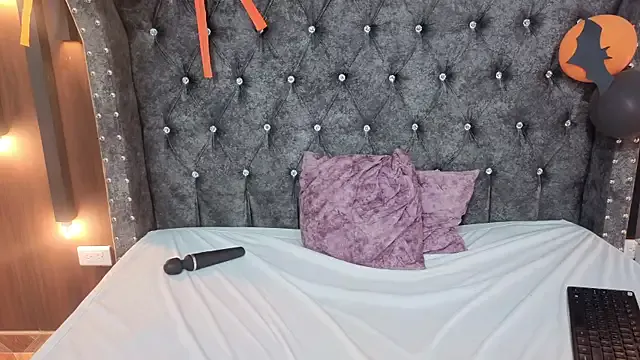 Private MadissonMontero on StripChat