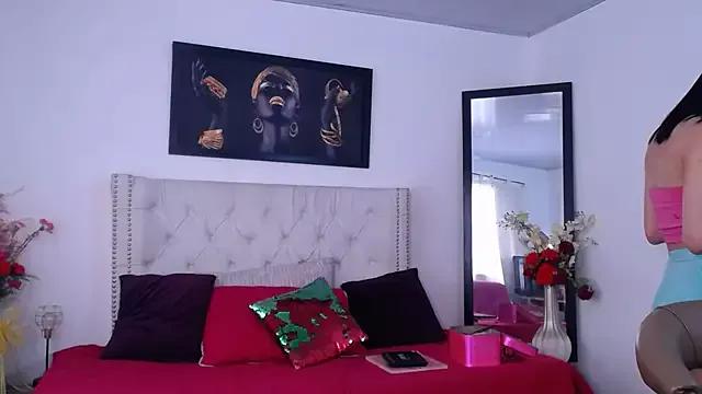 Naked Room maria_camilacms 