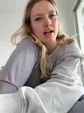 Naked Room mariemelissah 