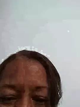 Freechat marinita13 on StripChat