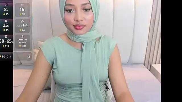 Naked Room Maryan_najar 