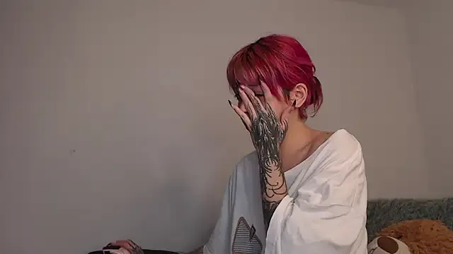 MaryJannes on StripChat