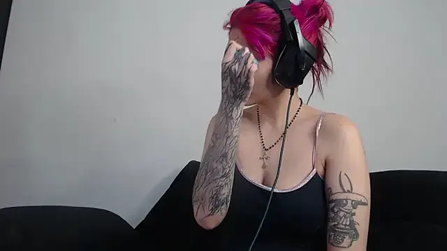 MaryJannes on StripChat