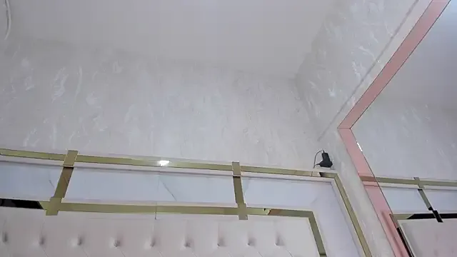 Freechat megan_rous_ on StripChat