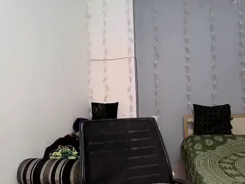 Private Meri_Cutie_Pie on StripChat