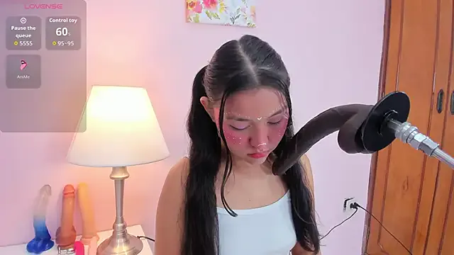 Freechat mia_celezte on StripChat