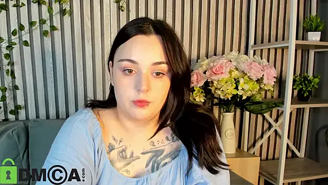 StripChat Mia_R0ss is Freechat Mia_R0ss — Angel eyes