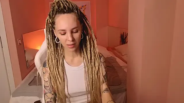 StripChat MiaGraham1 is Private MiaGraham1 — Private on StripChat