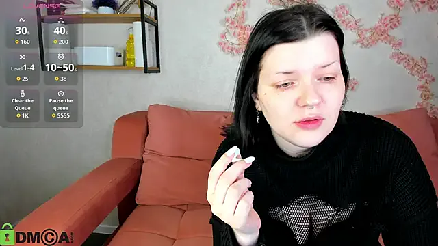 StripChat Michele_Greenn is Freechat Michele_Greenn — eyes contact+suck finger