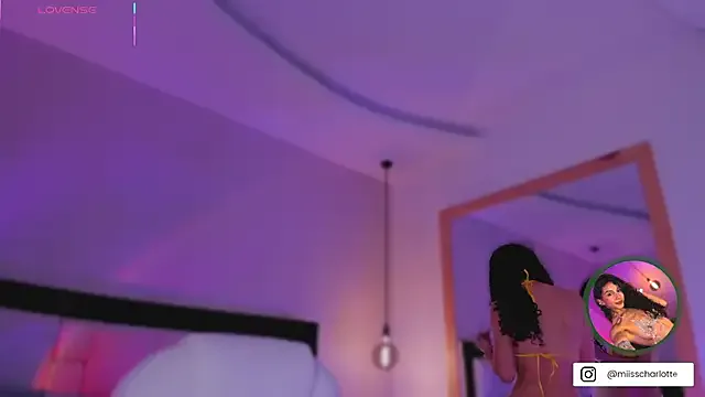 Freechat MiissCharlotte on StripChat