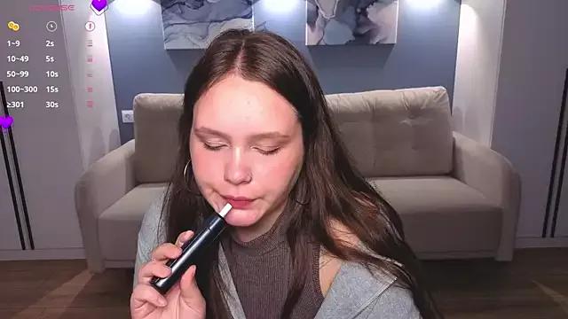 miki_miki_cutie_ from StripChat