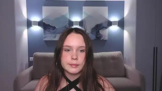 miki_miki_cutie_ from StripChat