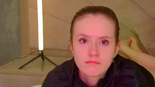 StripChat MilanaBalmain is Freechat MilanaBalmain — moving beautifully