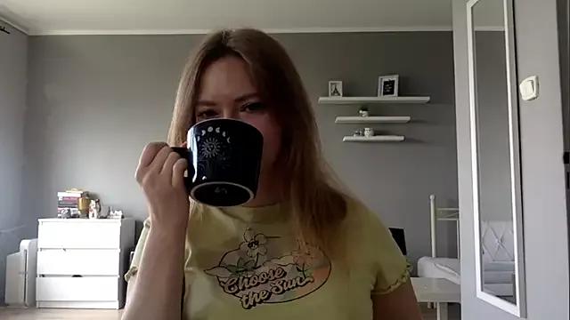 Naked Room MillieShow 