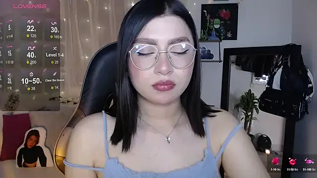 Freechat mily_thomson_b_ on StripChat