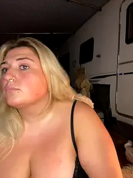 Freechat mimiprincessxoox on StripChat