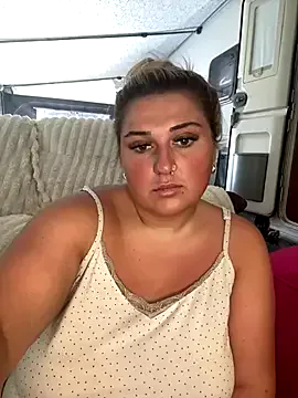 Freechat mimiprincessxoox on StripChat