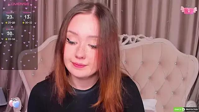MiriaamWhite from StripChat
