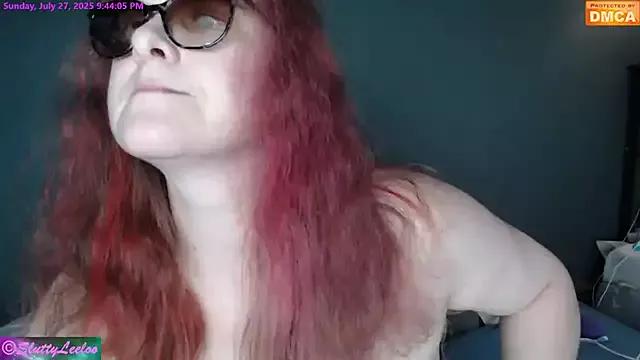 MissSluttyLeeloo from StripChat