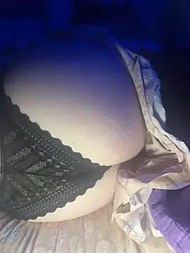Naked Room moana__sex 