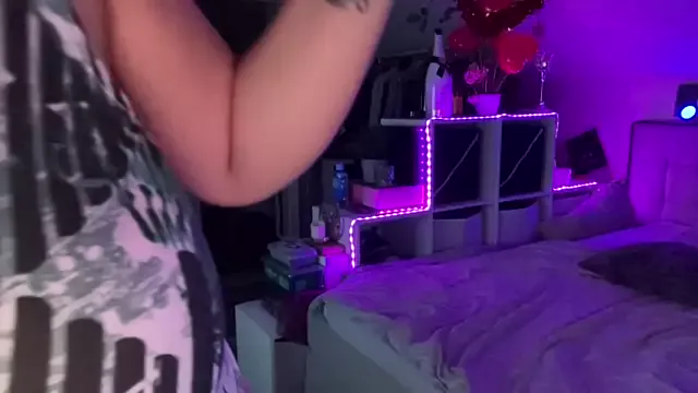 Freechat Monageil on StripChat