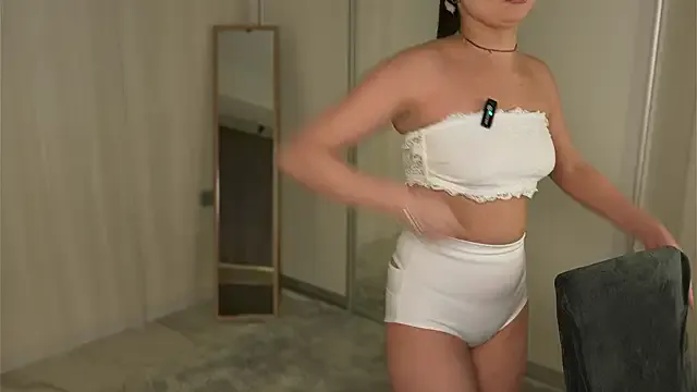 murpurr — take off your shorts