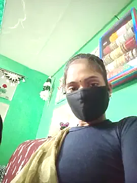 nainshilodhi28 on StripChat 