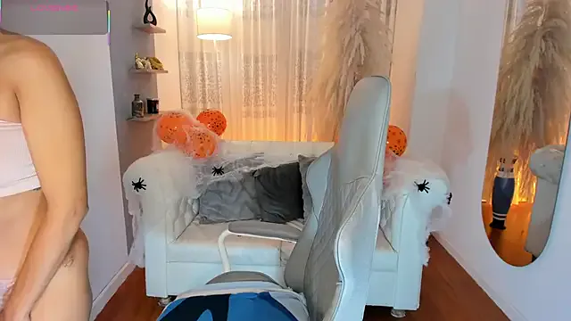 Private Natalia_Leon8 on StripChat