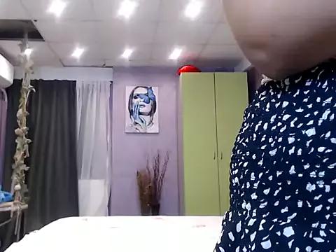 NatalyBonnie from StripChat