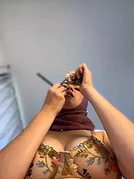 Naked Room naughty__angel 