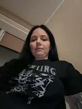 naughty_lucifer — Play pussy and lush control LT 5min