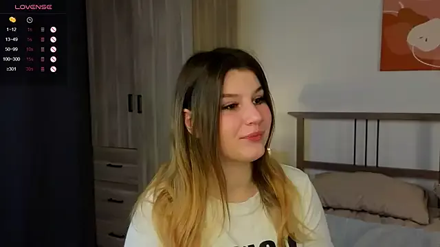 Freechat nawuwu on StripChat