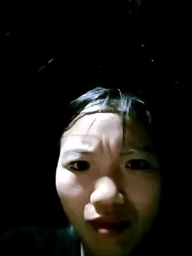 ngan-cute from StripChat