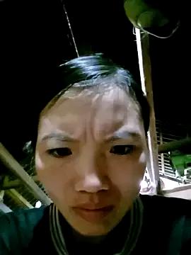 ngan-cute from StripChat